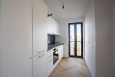 Küche Stand 10.2025 - Wohnen im trendigen Kreuzberg - Bezugsfreie 3 Zimmer Wohnung mit Aufzug und Balkon im Erstbezug