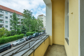 Balkon - Wunderschön sanierte Altbauwohnung mit Balkon in Friedrichshain - bezugsfrei März 2026